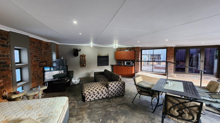 3 Bedroom Property for Sale in Cashan North West